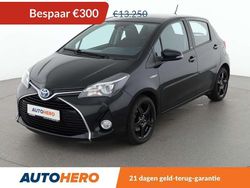 Zwart Gebruikt 2016 Toyota Yaris Hybrid Edition-S Hatchback | € 13.149 (Eerlijke prijs)