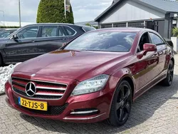Rood Gebruikt 2011 Mercedes CLS350 Sedan | € 22.950 (Eerlijke prijs)