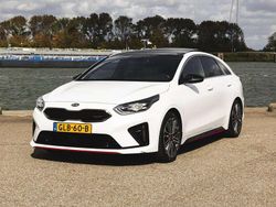 Wit Gebruikt 2020 Kia ProCeed Hatchback | € 16.950 (Super prijs)
