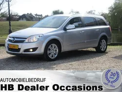 Grijs Gebruikt 2010 Opel Astra Cosmo Stationwagen | € 1.999 (Eerlijke prijs)