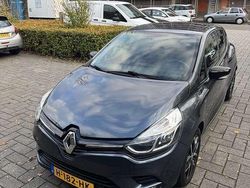 Grijs Gebruikt 2018 Renault Clio IV LIMITED Hatchback | € 6.600 (Goede deal)