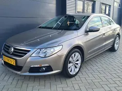 Bruin Gebruikt 2010 VW CC Sedan | € 5.500 (Eerlijke prijs)