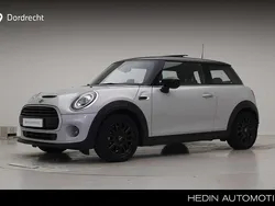 White silver (wit metallic) Gebruikt 2020 Mini Cooper SE Hatchback | € 17.895 (Goede deal)