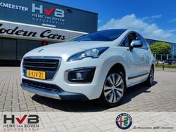 Wit Gebruikt 2014 Peugeot 3008 Style MPV | € 12.995
