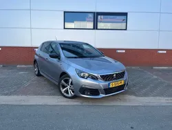 Grijs Gebruikt 2021 Peugeot 308 GT-line Hatchback | € 19.995 (Eerlijke prijs)