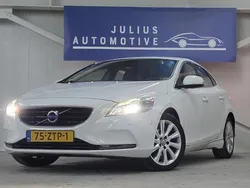 Wit Gebruikt 2013 Volvo V40 Summum Stationwagen | € 4.993 (Goede deal)