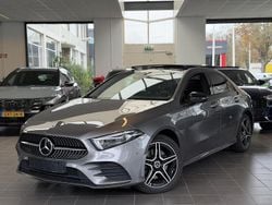 Grijs Gebruikt 2022 Mercedes A250 AMG line Sedan | € 29.950 (Eerlijke prijs)