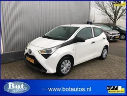 Wit Gebruikt 2019 Toyota Aygo Hatchback | € 8.900 (Goede deal)