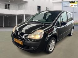 Zwart Gebruikt 2008 Renault Modus Dynamique MPV | € 2.450 (Eerlijke prijs)