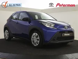 Blauw Gebruikt 2023 Toyota Aygo Play Hatchback | € 15.999 (Goede deal)