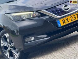 Zwart Gebruikt 2018 Nissan Leaf Hatchback | € 6.725