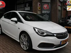 Wit Gebruikt 2018 Opel Astra Hatchback | € 18.995 (Eerlijke prijs)