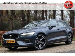 Blauw Gebruikt 2020 Volvo V60 Business Edition Stationwagen | € 27.400 (Super prijs)