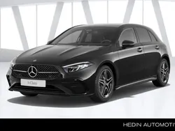 Zwart Nieuw 2024 Mercedes A180 AMG line Hatchback | € 48.240 (Duur)