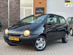 Zwart Gebruikt 2001 Renault Twingo Hatchback | € 1.850 (Iets duurder)
