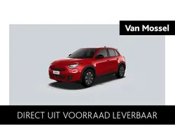 Rood Nieuw 2025 Fiat 600E Red SUV | € 36.657 (Eerlijke prijs)