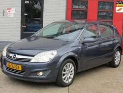 Grijs Gebruikt 2007 Opel Astra Hatchback | € 1.800 (Goede deal)