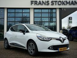 Wit Gebruikt 2015 Renault Clio IV Night&Day Hatchback | € 8.450 (Eerlijke prijs)
