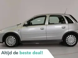 Grijs, metallic lak Gebruikt 2005 Opel Corsa Hatchback | € 1.395 (Eerlijke prijs)