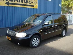 Zwart Gebruikt 2004 Kia Carnival EX MPV | € 2.950