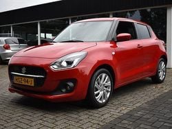 Rood Gebruikt 2023 Suzuki Swift Hatchback | € 20.750 (Eerlijke prijs)