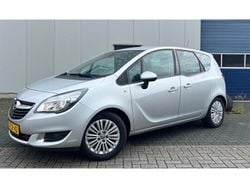 Grijs Gebruikt 2014 Opel Meriva Business MPV | € 7.450 (Iets duurder)
