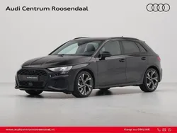 Zwart Gebruikt 2023 Audi A3 Sportback S-Line Hatchback | € 32.940 (Eerlijke prijs)