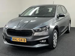Grijs Gebruikt 2023 Skoda Fabia Essence Hatchback | € 19.950 (Eerlijke prijs)