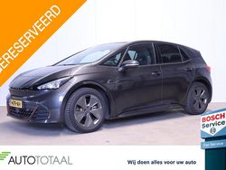 Grijs Gebruikt 2023 Cupra Born Hatchback | € 26.400 (Super prijs)