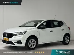 Blanc glacier (369) Gebruikt 2022 Dacia Sandero Essentiel Hatchback | € 14.200 (Goede deal)