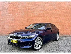 Blauw Gebruikt 2022 BMW 320 Sedan | € 25.995