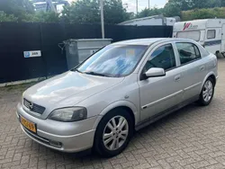 Grijs Gebruikt 2003 Opel Astra Hatchback | € 1.450 (Iets duurder)