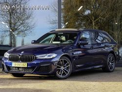 Blauw Gebruikt 2021 BMW 530 Executive Stationwagen | € 33.900 (Iets duurder)