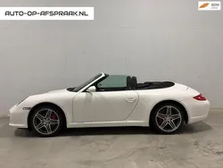 Wit, metallic lak Gebruikt 2006 Porsche 911 Carrera Cabriolet Cabriolet | € 47.911