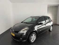 Zwart Gebruikt 2009 Renault Clio GrandTour Business Stationwagen | € 2.400 (Goede deal)