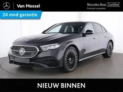 Zwart Nieuw 2024 Mercedes E300 AMG line Sedan | € 69.945