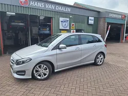 Grijs Gebruikt 2015 Mercedes B180 Ambition MPV | € 15.350 (Iets duurder)