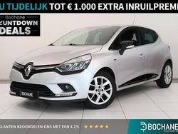 Grijs Gebruikt 2019 Renault Clio IV LIMITED Hatchback | € 10.435 (Eerlijke prijs)