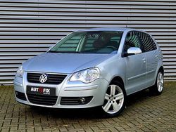 Grijs Gebruikt 2008 VW Polo Comfortline Hatchback | € 3.950 (Eerlijke prijs)