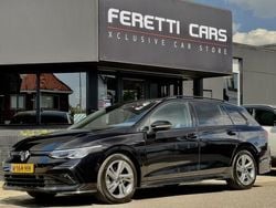 Zwart Gebruikt 2021 VW Golf VIII R-line Stationwagen | € 19.900 (Super prijs)
