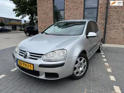 Grijs Gebruikt 2005 VW Golf IV Hatchback | € 1.850 (Eerlijke prijs)