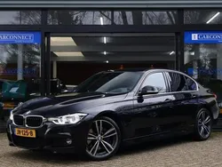 Zwart Gebruikt 2016 BMW 330 Executive Sedan | € 23.490 (Eerlijke prijs)