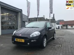 Zwart Gebruikt 2014 Fiat Punto Street Hatchback | € 4.450 (Goede deal)