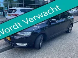 Zwart Gebruikt 2016 Skoda Rapid Hatchback | € 7.995 (Eerlijke prijs)