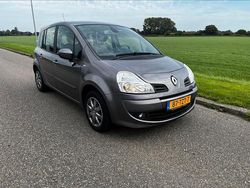Gebruikt 2012 Renault Grand Modus MPV | € 5.750 (Duur)