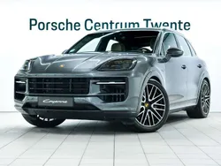 Kwartsietgrijs metallic Gebruikt 2024 Porsche Cayenne S E-Hybrid SUV | € 149.900