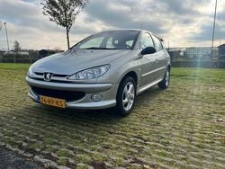 Gebruikt 2005 Peugeot 206 Griffe | € 1.990