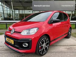 Rood Gebruikt 2018 VW up! Beats Hatchback | € 14.450 (Eerlijke prijs)