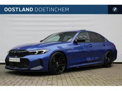 Blauw Gebruikt 2025 BMW 330e Executive Sedan | € 76.794