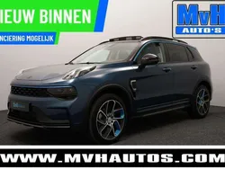 Blauw, metallic lak Gebruikt 2023 Lynk & Co 01 SUV | € 27.899 (Eerlijke prijs)
